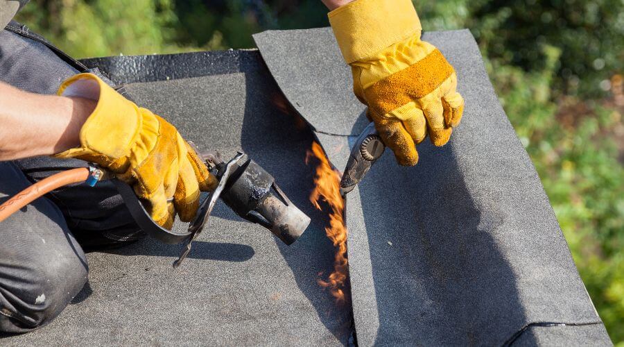 Professional flood damage restoration services in Lambertville, MI